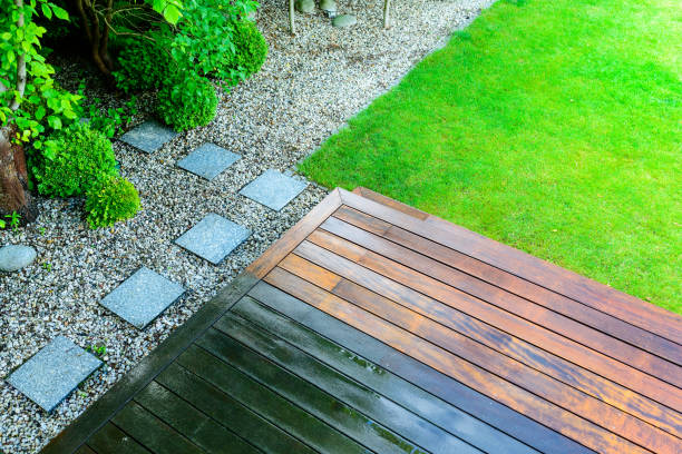 Best Pool Deck Cleaning  in Lorenz Park, NY